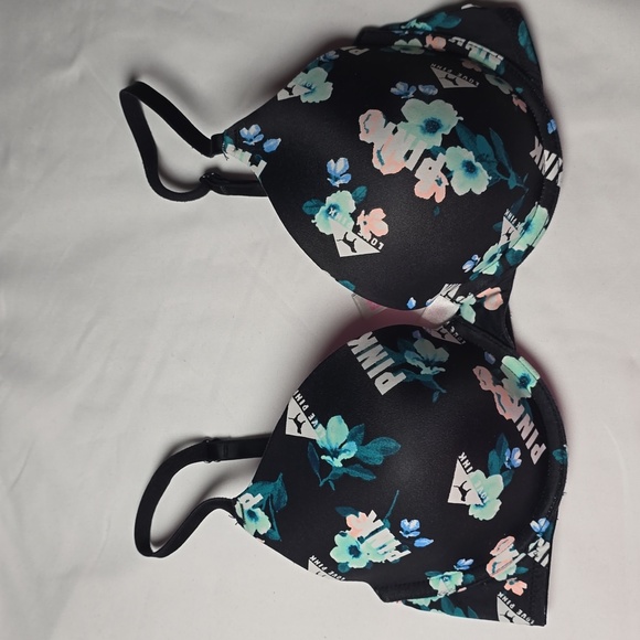 PINK Victoria's Secret Other - Pink Victoria secret t-shirt lightly lined  underwire bra size 34C.